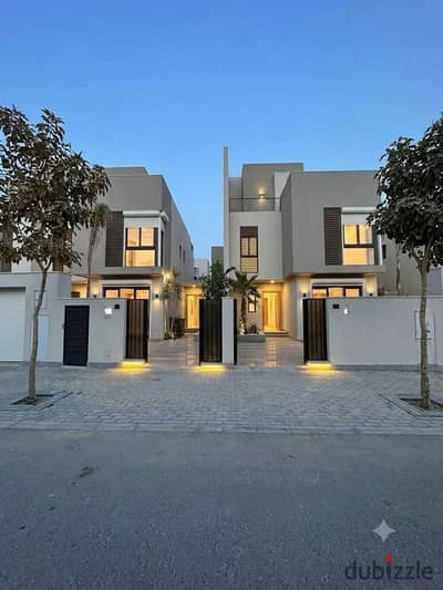 Last townhouse villa in Taj City 10 years installments most prestigious phase near Taj Sultan mins Saada Compound Mountain View 1 Swan Lake Rehab