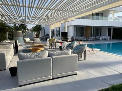 فيلا توين هاوس 5 غرف sea view بجاردن مميز 340 م للبيع في راس الحكمة الساحل الشمالي بالتقسيط 10 سنين وخصم هائل  بالقرب من بلاج و ساوث ميد و هاسيندا ويس