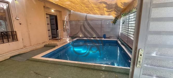 town house fully finished for sale in Katameya Gardens new cairo prime location under market price