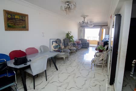 - Apartment for sale 140m in Flemming - branching off Mostafa Kamel - open views all overlooking the street