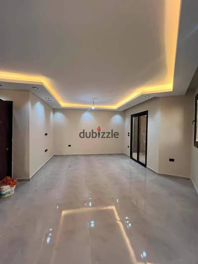 شقه للايجار مساحه 220 متر اول سكن  تشطيب الترا سوبر لوكس بزهراء المعاديالمعراج العلوي مجاوره عاشره