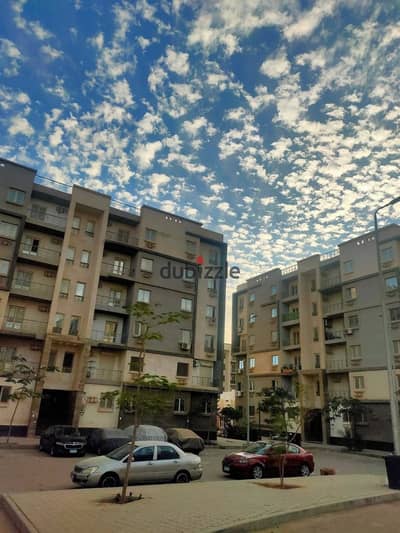 Apartment 115 m for sale in Sakan Misr Series 8, New Cairo, near the German University, the clubs area, and the bus station, and minutes to New Cairo Hospital and Arabella Plaza and Gamal Abdel Nasser Axis