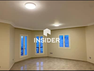 For Rent apartment 161m Prime location in Mountain View Hyde Park