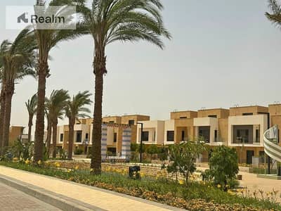 Ready to move APT fully finished with ACs in prime location