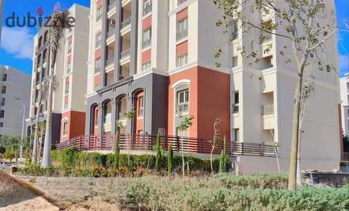 Unique opportunity at Alex West – 217m | 4 rooms | Living