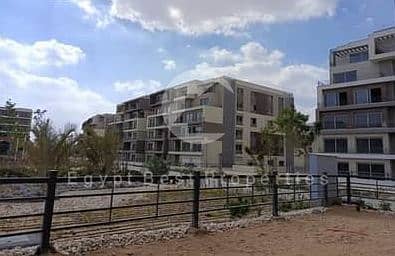 شقة 3 غرف+ حديقة 120م ريسيل استلام فوري تكملة اقساط  للبيع في بالم نيو كايرو التجمع الخامس Palm Hills New Cairo