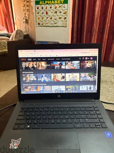 للبيع لاب توب HP 240 G7 بحالة ممتازة جداً - هارد SSD وبطارية قوية جداً
