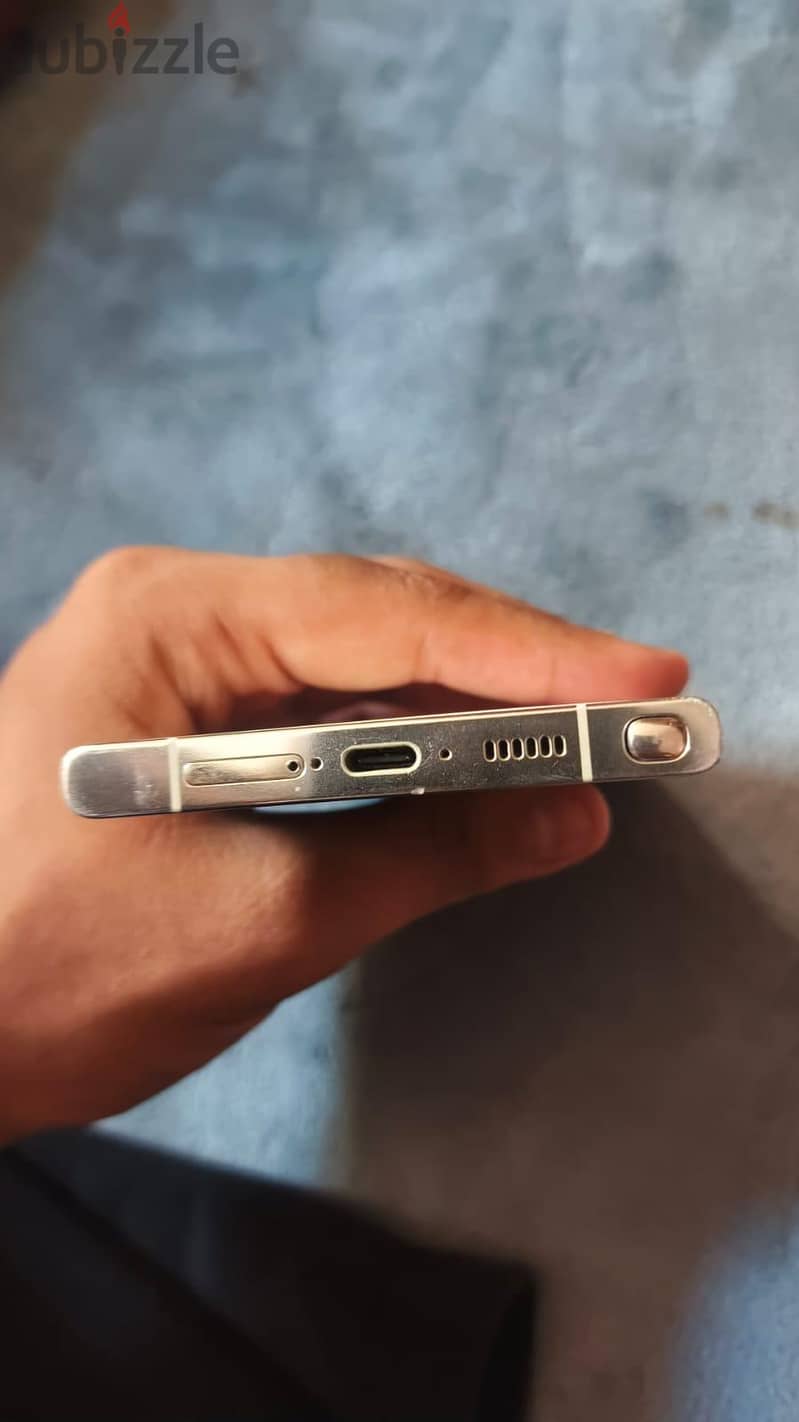 Samsung S23 Ultra 4