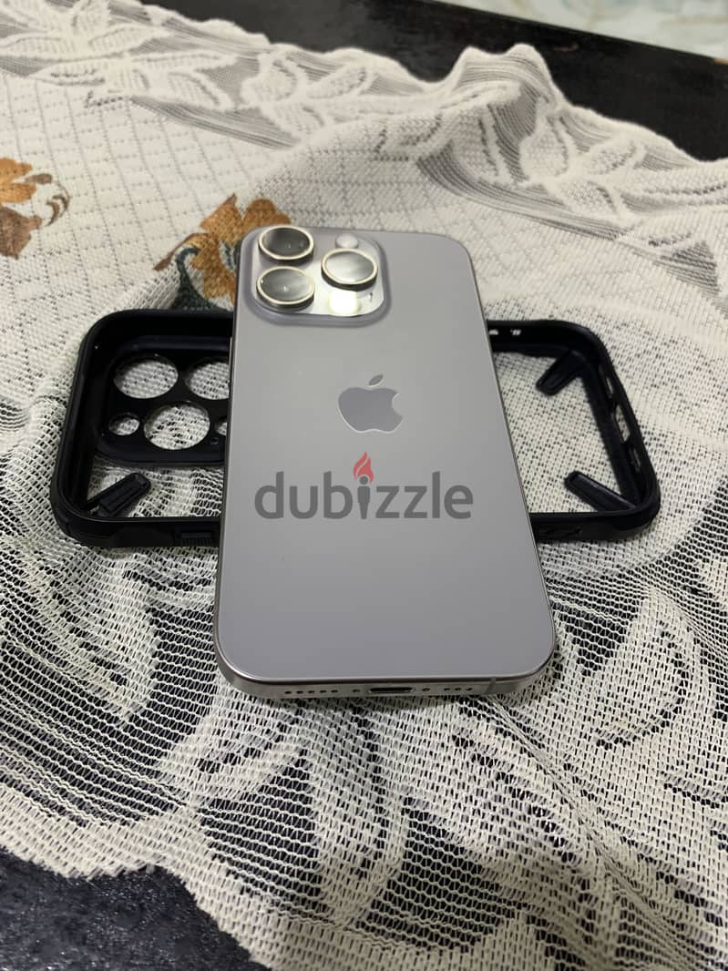 Apple - iPhone 15 Pro 2