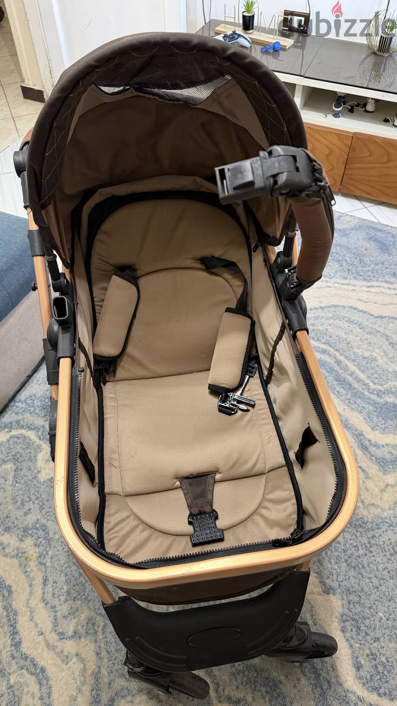 Baby stroller used like new 3