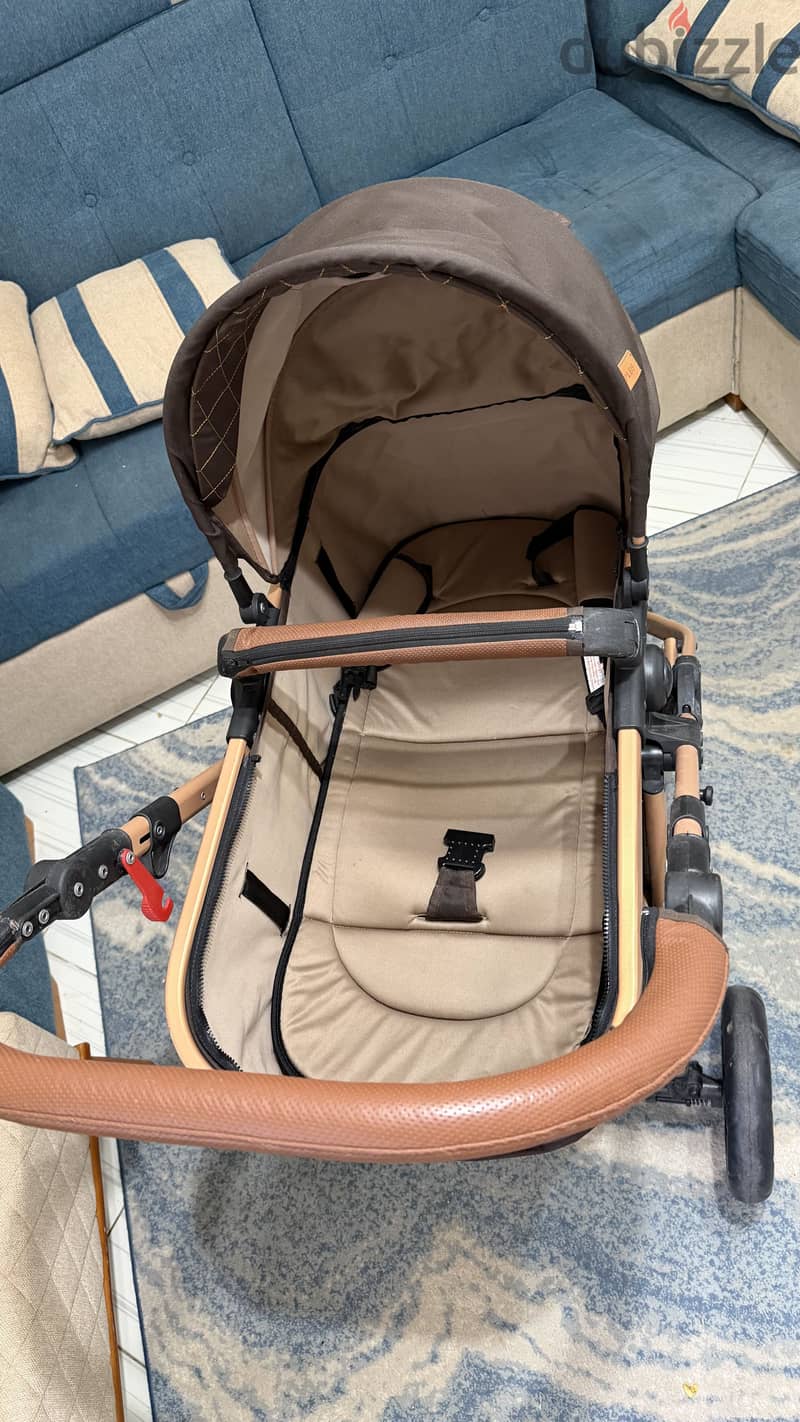 Baby stroller used like new 8