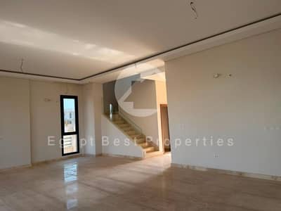 فرصة بنتهاوس 226م ريسيل استلام فوري متشطب بالتكييفات والمطبخ للبيع في زد ايست التجمع Resale Zed East