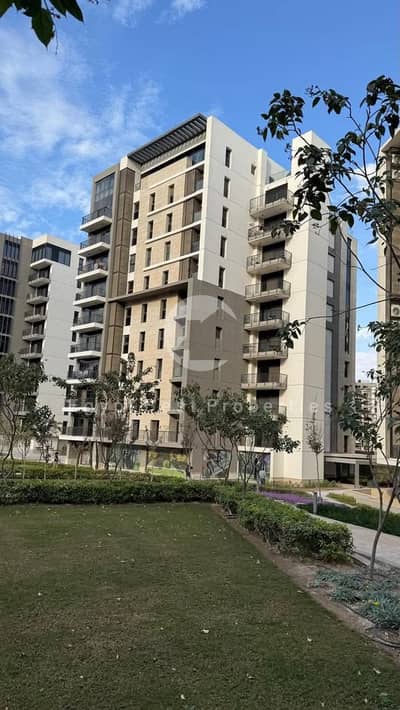 LOWEST PRICE Resale Apartment 165m With Garden 75m Finished for sale in Zed East New Cairo By ORA