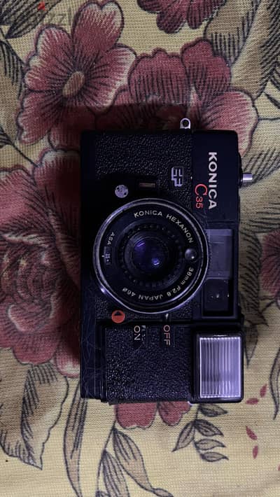 Konica c35 Camera