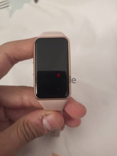Huawi band 6 used like new