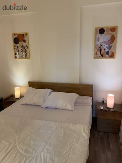 Furnished apartment for rent in Privado, extra super deluxe finishing, close to services.