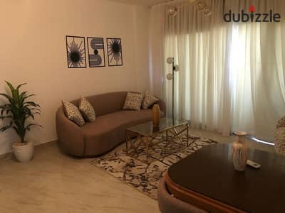 شقه للايجار المفروش فندقي في مدينتي اول سكن تشطيب مميز فرش مودرن