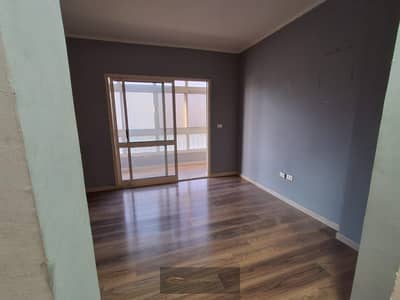 Luxury apartment for sale in the Future Towers – Sheikh Zayed, ultra-super luxe finish, distinguished location, double face, close to the mall the gate