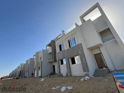 Townhouse for sale with the best price in Dunes Sheikh Zayed in front of Beverly Hills Townhouse for sale with the best price in Dunes Sheikh Zayed in front of Beverly Hills