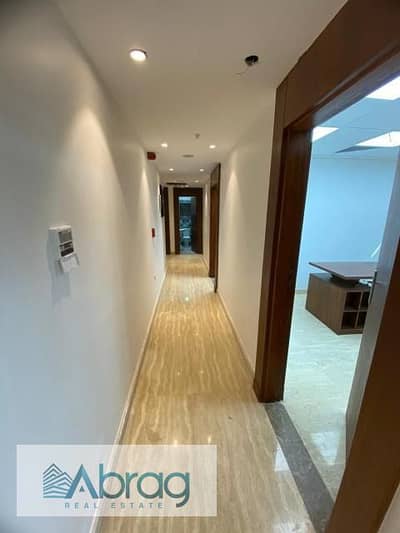 Fully equipped office building in Sheikh Zayed, the courtyard in front of Sheikh Zayed Club
