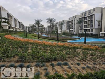 Apartment Fully finished with ACs for Sale in Fifth Square New Cairo