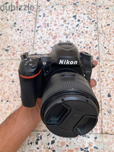 Nikon D750 Full Frame بحالة جيدة جدا