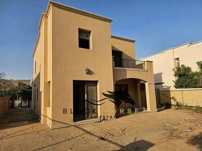 فيلا 253 متر 4 غرف بفيو لاندسكيب للبيع في ميفيدا
