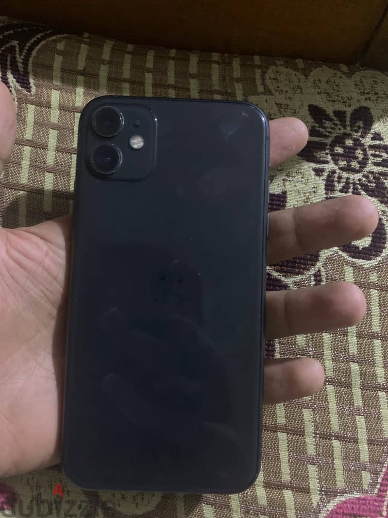 ايفون ١١ 4