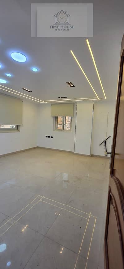 Office headquarters for rent on Al-Thawra Main Street, distinguished location - 7 rooms