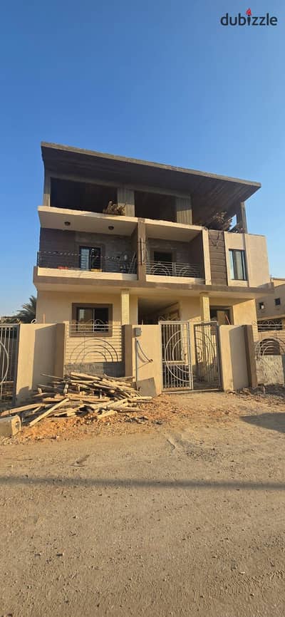 195m² Apartment + 70m² Garden for Sale in 2nd District East – Immediate Delivery