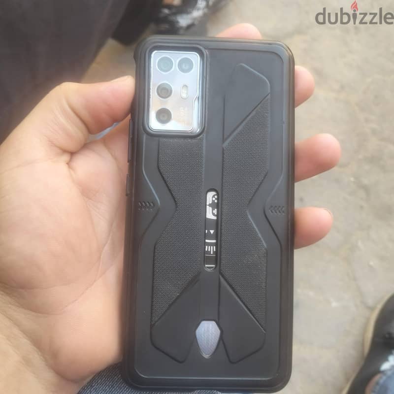 ZTE Red Magic 6R 1