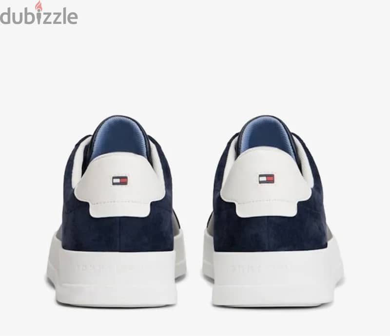 Tommy Hilfiger 1