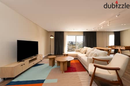 4 غرف - شقة فندقية - داخل كومباوند Hyde Park السكني