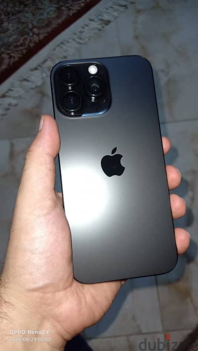 آبل - آيفون 16 بروماكس