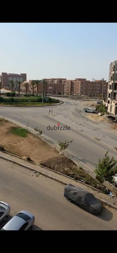 Opportunity for rent, an apartment of 230m, first residence, wonderful view, 3 bedrooms, and living room, and 3 bathrooms