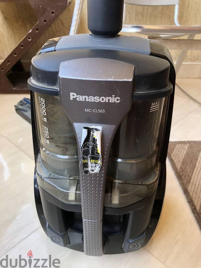 Panasonic MC-CL565 2000W Vacuum Cleaner 11