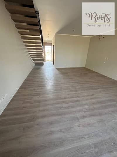 For Rent, Fully Finished Garden house, with kitchen and AC\s Landscape view ,in prime location ,in karmell Sodic - Sheikh Zayed
