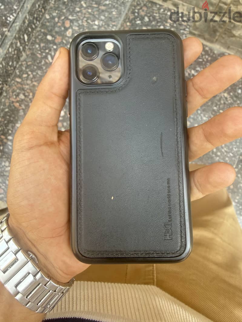 Apple - iPhone 11 Pro 3