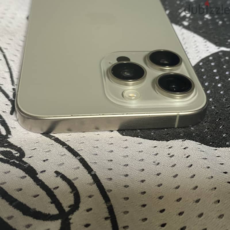 IPhone 15 Pro Max 256gb 4