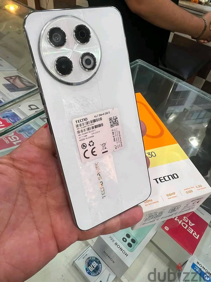 Tecno Spark 30 Pro 3