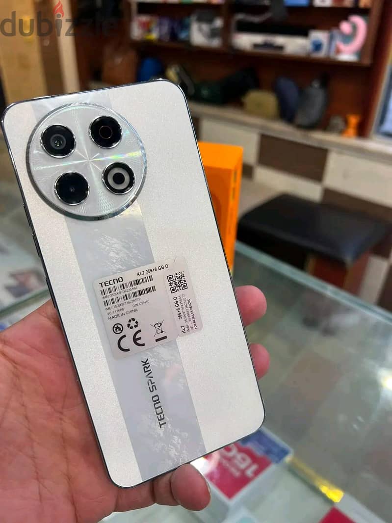 Tecno Spark 30 Pro 4