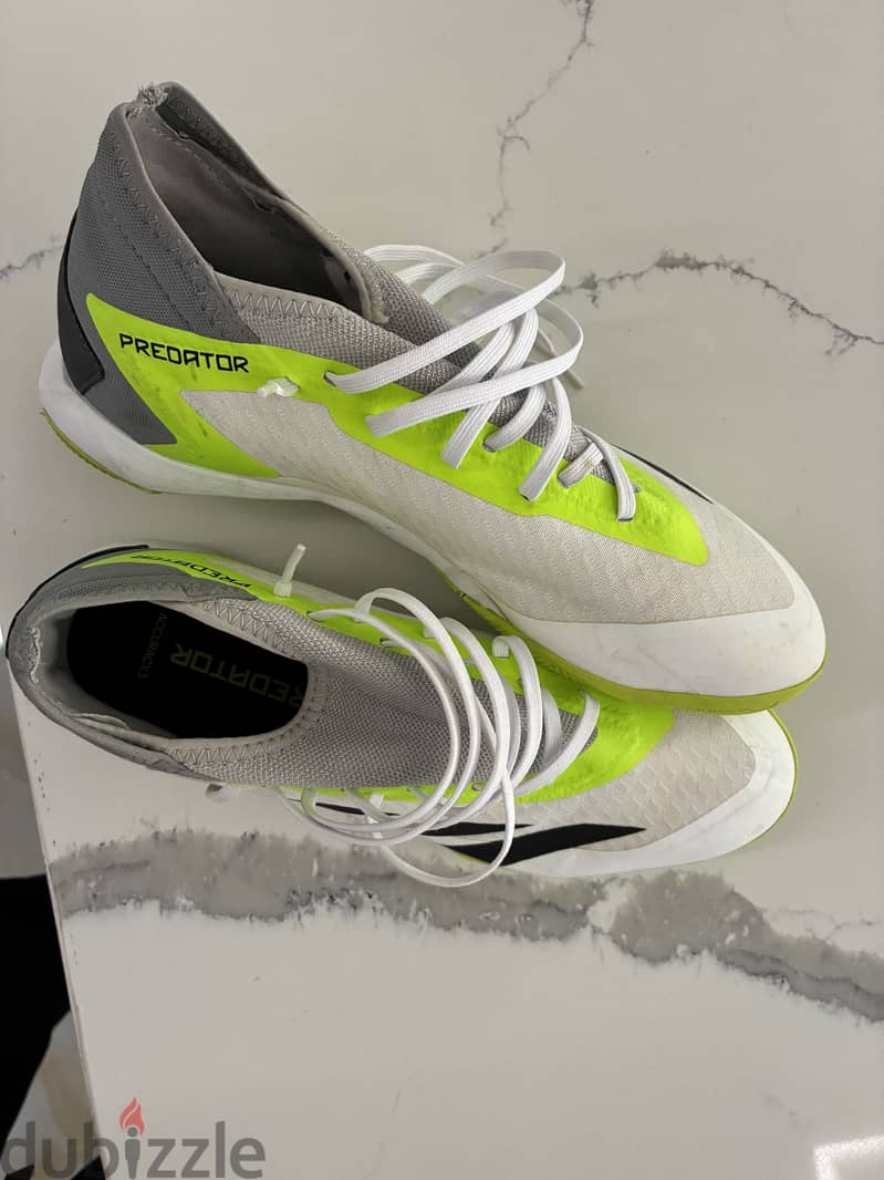 predator adidas accuracy 3 4