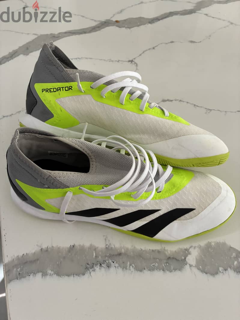 predator adidas accuracy 3 5