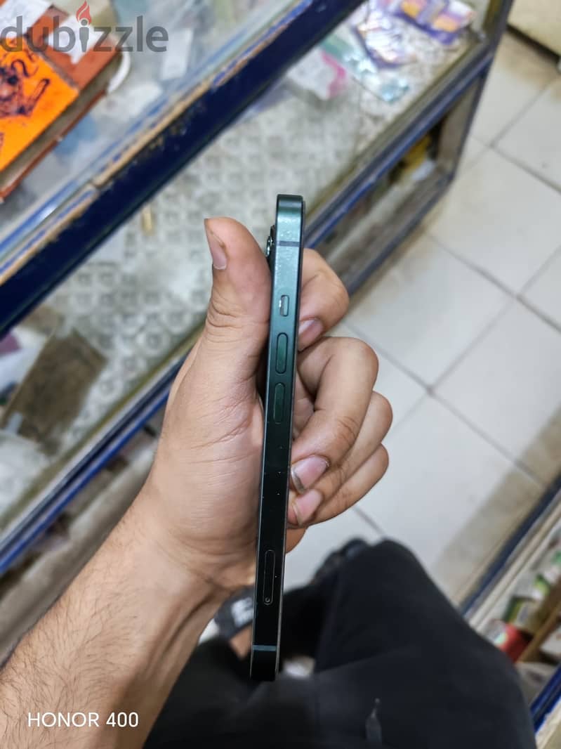 Iphon 13 4