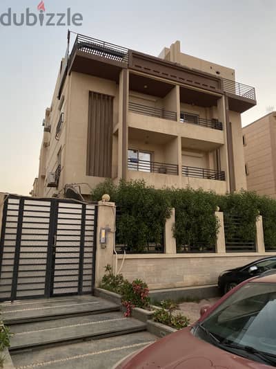 شقة للبيع في ارقى مناطق غرب سوميد
