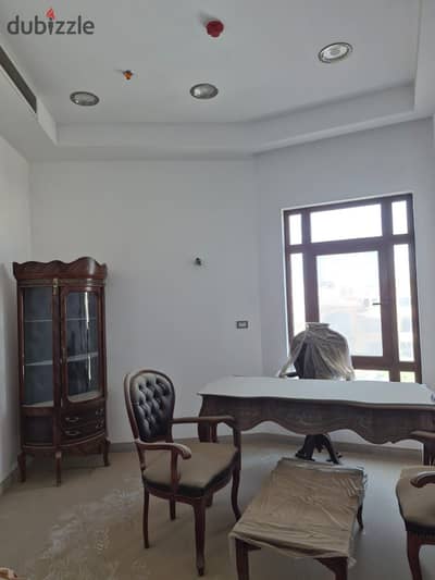 For rent, a distinctive clinic in Al-Rehab, Gate 55 meters, a prime location