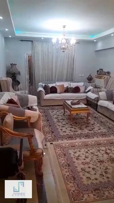 شقه للبيع في كمبوند جراند سيتي زهراء المعادي