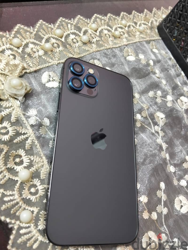 Apple - iPhone 12 Pro Graphite 1