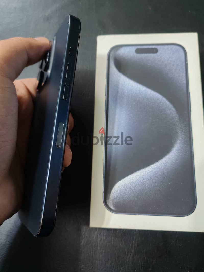 iPhone 15 Pro 256 no tax 4