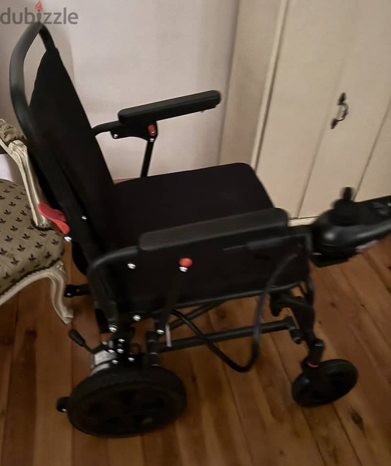 Electric wheelchair light 1